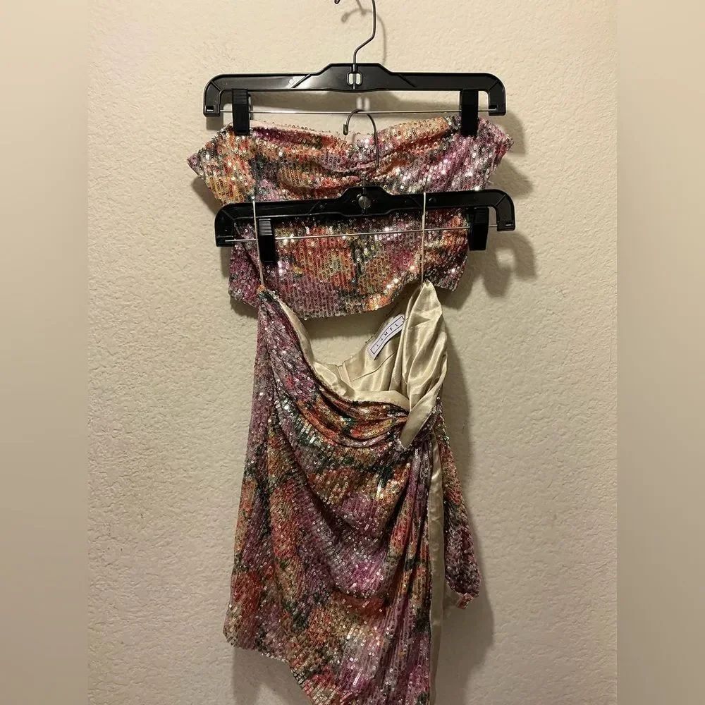 ITMFL Women's Sequined Cocktail Size Small Multicolor Skirt Set